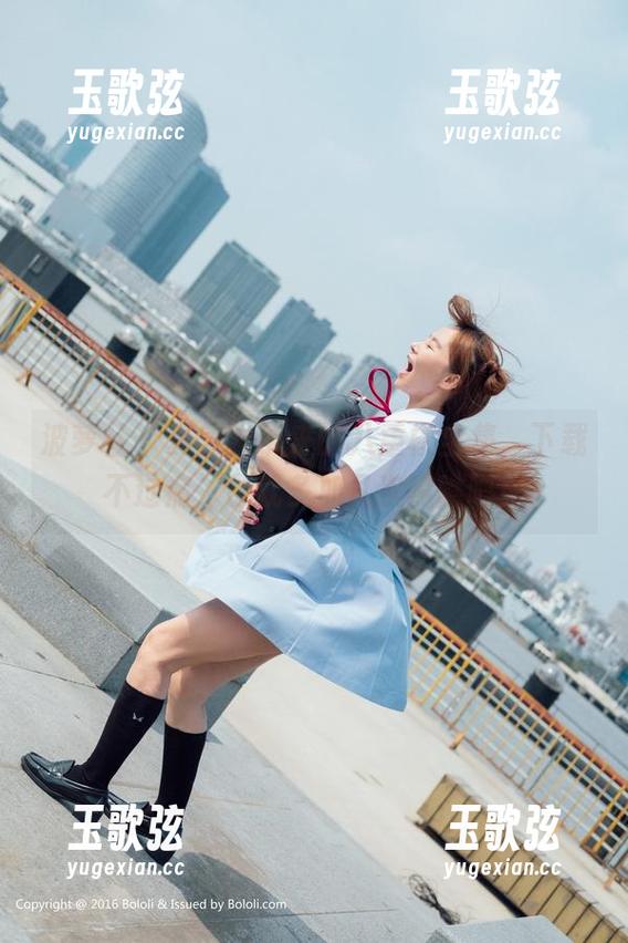 波萝社 - 夏美酱带来的八重樱全集，下载不过瘾，那就多加几次瞧瞧吧！