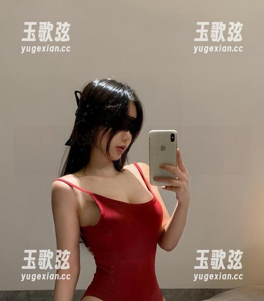 微密圈 - 火龙果羊作品集：油亮背后的奇幻油彩日记