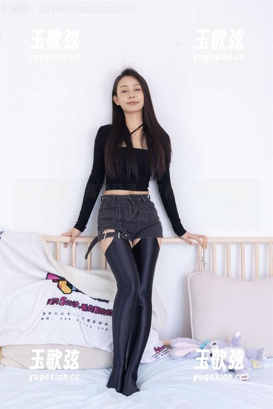 物恋传媒-青柠 物恋传媒 - 高清记录,青柠婚纱下的那点小小捉弄