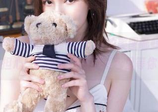 你说，这夏日和白露Bululu的美图哪些更吸引？别担心，统统都在我的图包里等你哦！
