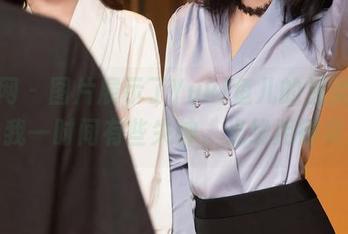 秀人网 – 图片展示了Yuki鱼儿的温柔，竟然让我一时间有些失神，光线用得真妙。