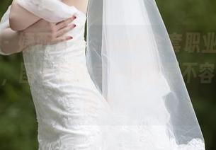 秀人网 – 婕西儿jessie在全套职业装里自如游走，图包里的每一帧都是不容忽视的细节。