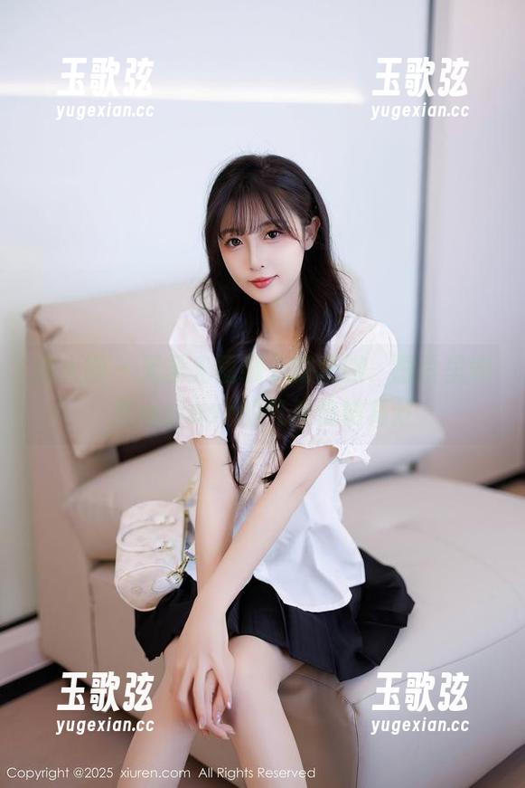 秀人网 - 无圣光围绕下的和服，图片里安然maleah的气质恰如其分