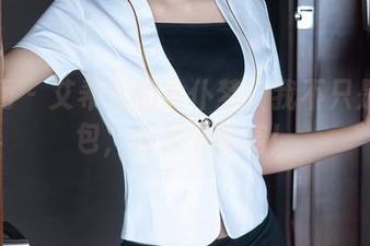 秀人网 – 艾希儿的女仆梦：我不只是个图包，还是个萌宠！