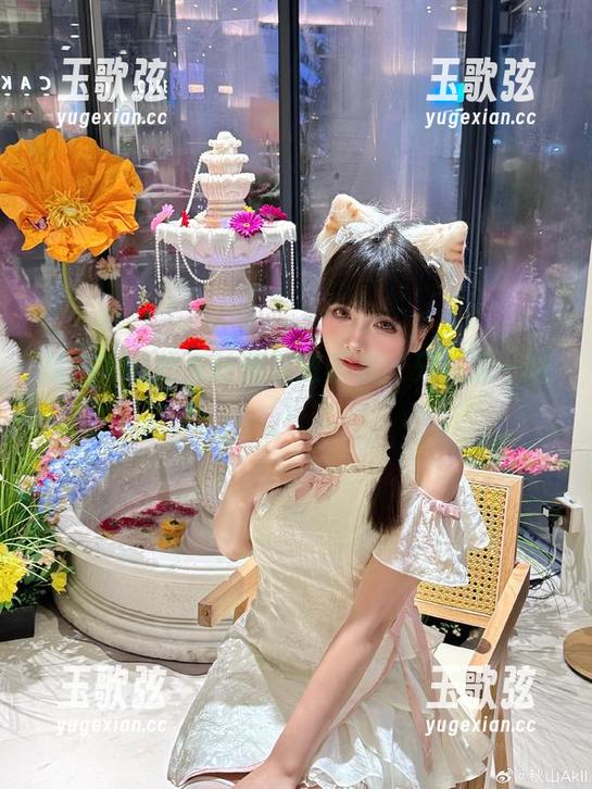 秋山AkI 秋山AkI把亚丝娜放进图库,只为这一刻!