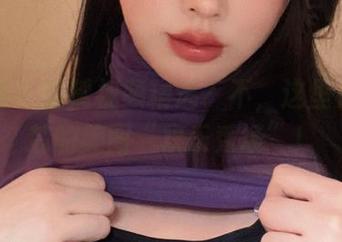 微密圈 – 直播视频精选？不，这里是童小芯的美图“欢乐秀场”！