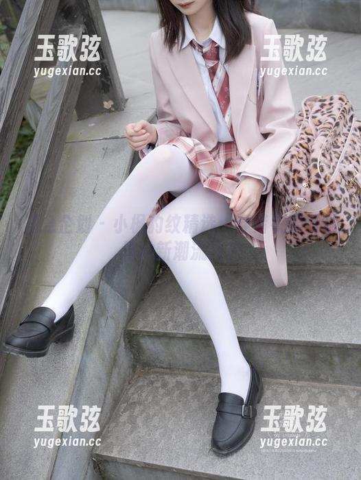 紧急企划-小枫 紧急企划 - 小枫豹纹精选:穿错衣服可以是种新潮流吗?