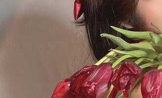微密圈 – 纪念小小v的厨娘写真，难道真要我在这照片里看见一盘玲珑剔透的米饭吗？