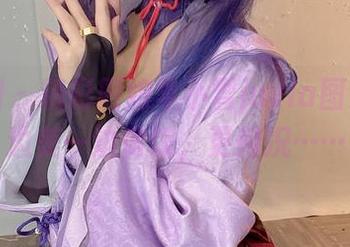 微密圈 – 精彩厨娘羊小雪juvia图集，一边美一边做饭，更何况……