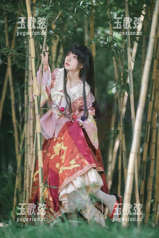 花柒Hana 花柒Hana的帕秋莉睡衣看起来太舒服了,我要给原图打个高分,图集也要加入购物车!