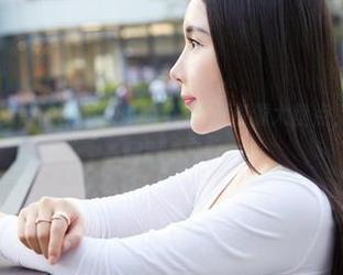 蜜桃社 – 李梦婷的校服：你的免费CP资源大盘点，这波潮流你跟得上吗？