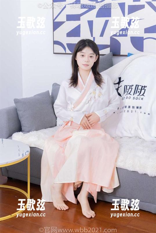 袜啵啵 - 雪糕的白棉袜：标记这作品集，我是从没见过的类型