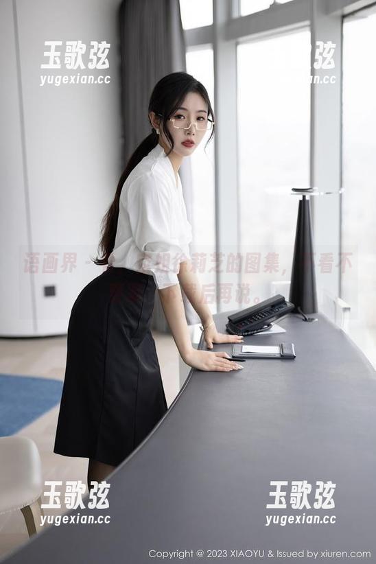 语画界-徐莉芝 语画界 - 看,空姐徐莉芝的图集,不看不要紧,下载后再说。