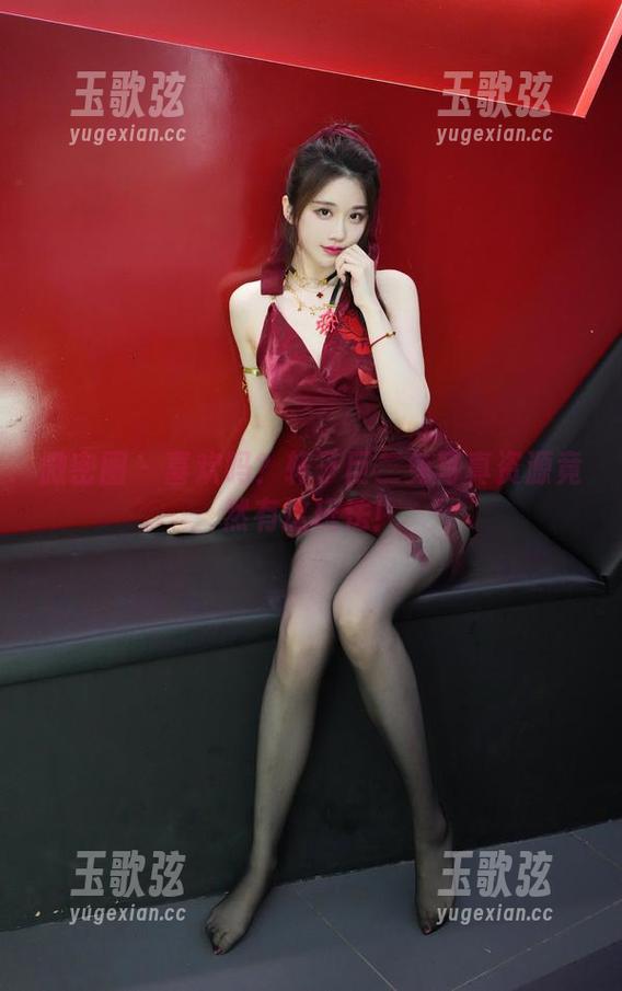 微密圈 - 喜欢吗？轩子巨二兔写真资源竟然有这玩法！
