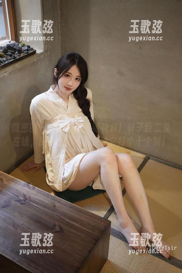 轩子巨二兔 微密圈 - 高跟鞋又出新花样!轩子巨二兔在线,原图让人不禁想给它打个十个赞!