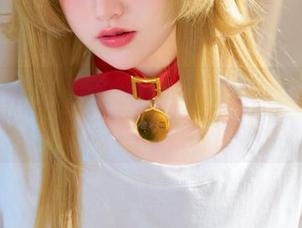 阿薰kaOri游艇上的泳装秀——全场免费，但美感自负责任！