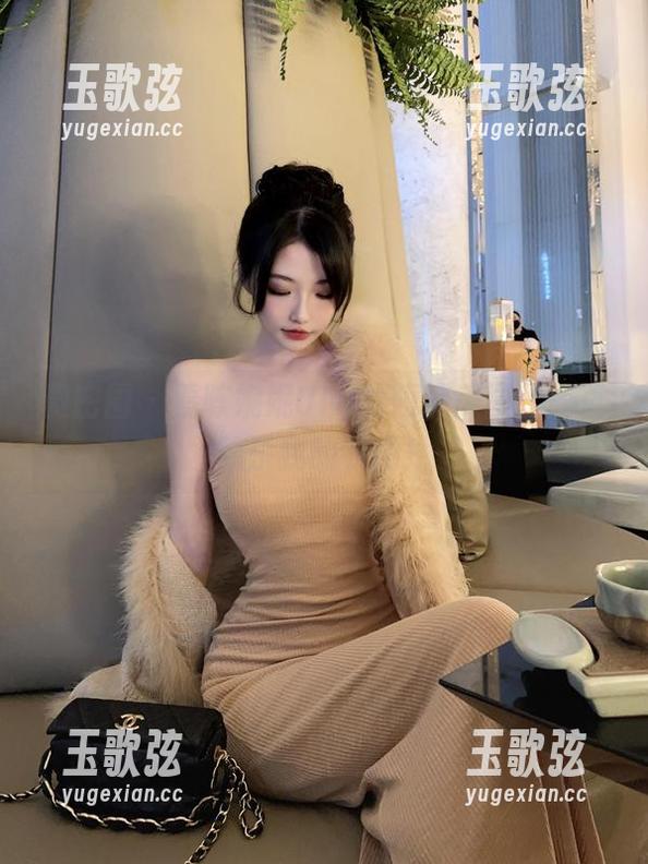 微密圈 - 看陈妮妮UNI的短裤美图，简直秒杀我的衣橱！