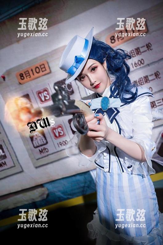 美图请收下，我对露儿大魔王的礼服一见倾心了，心想何时能拥有？